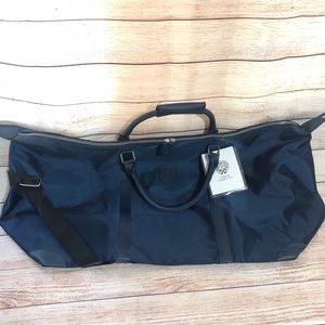 Vince Camuto Weekend Bag